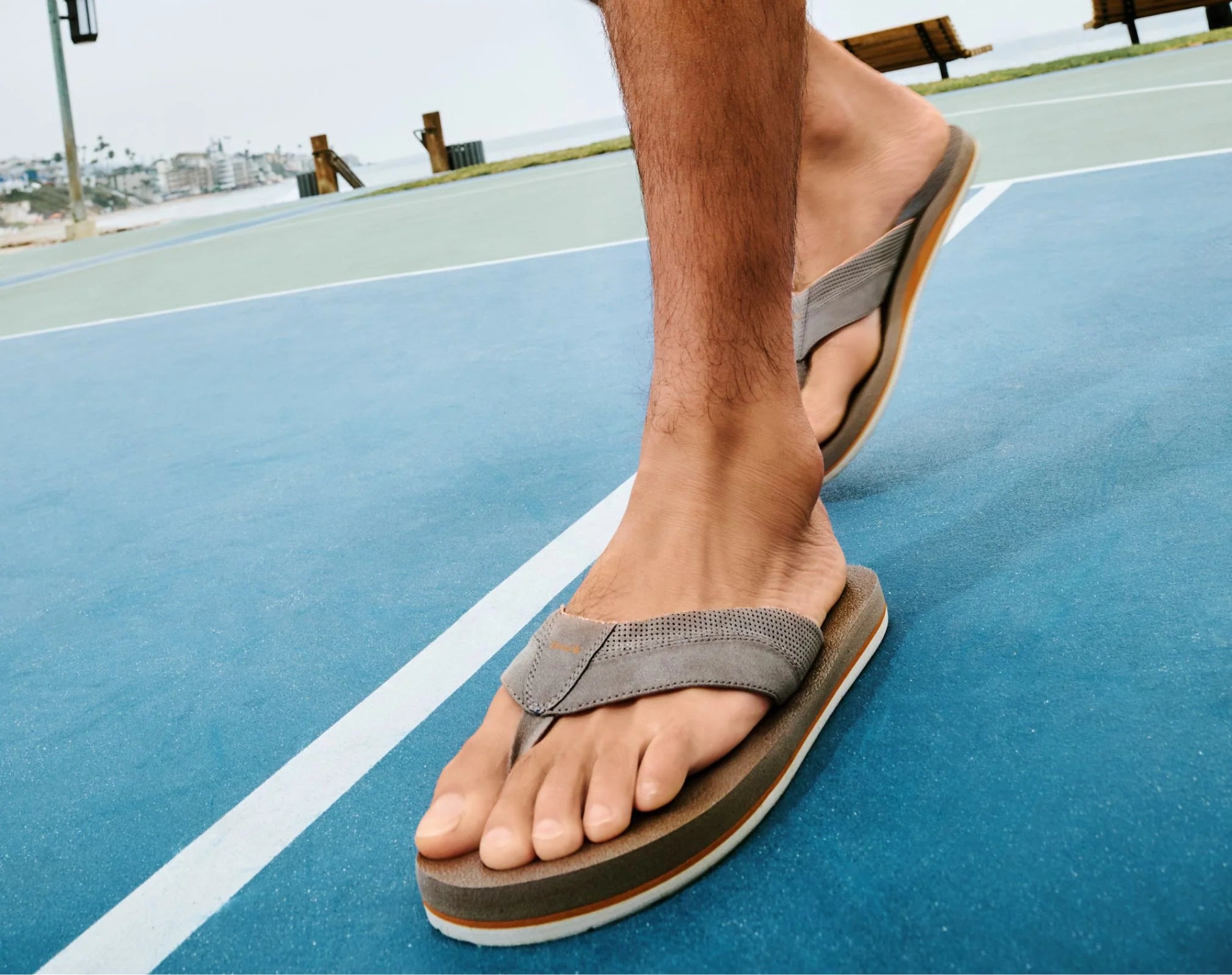 Sanuk Men Beer Cozy IV